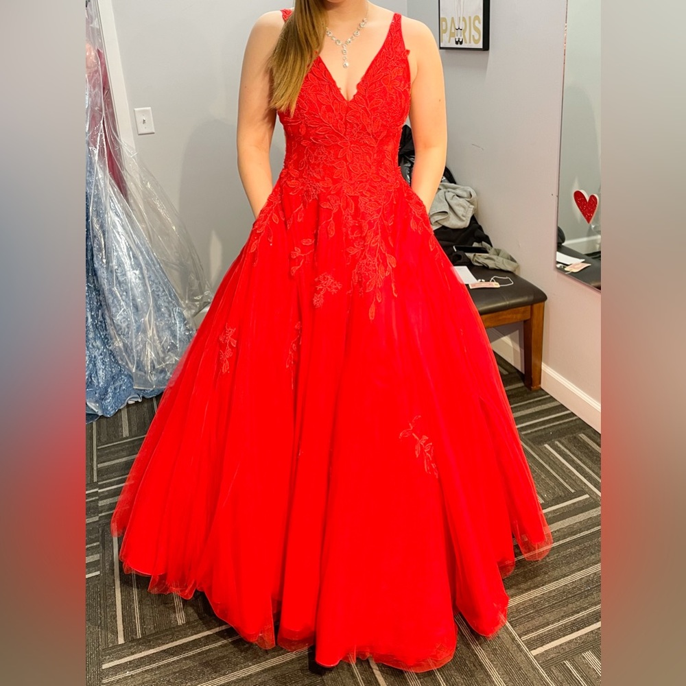 Gorgeous Red Sequined Long Length Prom Dress, Full Skirt With Pockets